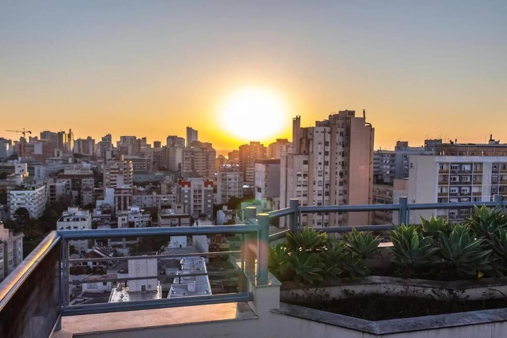 Flat Avenida Independencia Aparthotel Porto Alegre Exterior photo